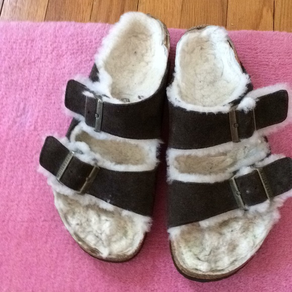 birkenstock fleece lined sandals